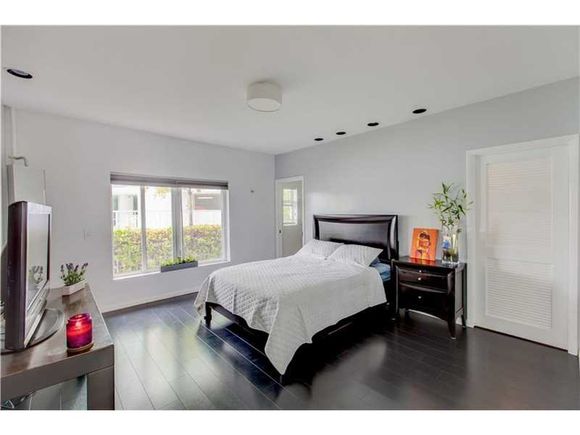 Apartamento Chique em Miami Beach - 2 dormitorios $375,000   