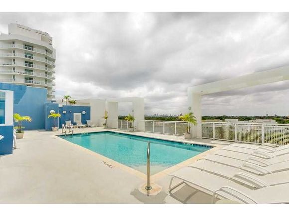 Apartamento a venda no Indian Creek Drive - Miami Beach -$350,000
