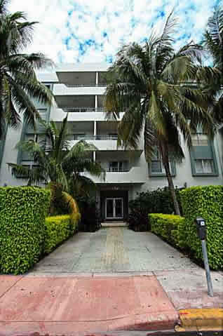 Townhouse a Venda em Lincoln Place, Miami $259,900