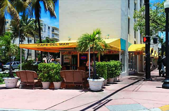 Maravilhosa Townhouse a Venda em South Beach, Miami Beach $159,900