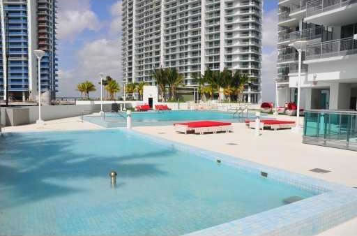 Apartamento a Venda no Condomínio Wind by Neo, em Miami $409,900