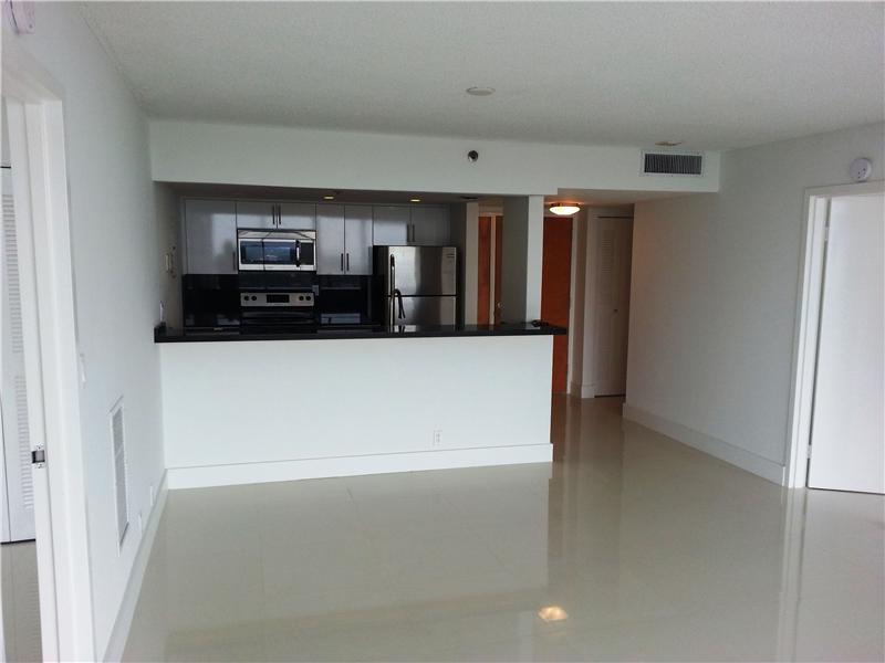 Apartamento de 2 Quartos em North Bay Village, Miami $298,800