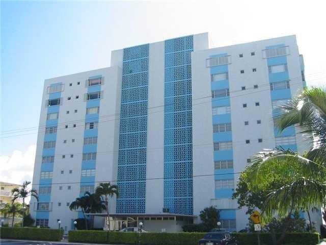 Apartamento com Vista Fantástica em Bay Harbor Islands, Miami $230,000