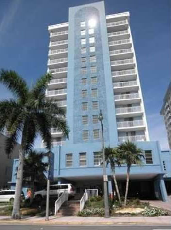 Apartamento em Frente ao Oceano em Port Royale Condo, Miami