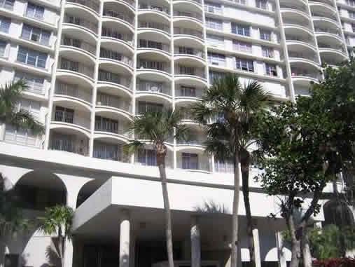 Apartamento em Hollywood, Florida $206,000