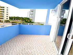 Apto Reformado Miami Beach $229,000