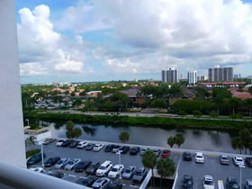 Apartamento 2/2 todo reformado - Aventura Miami $230,000