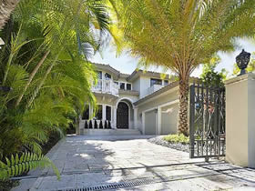 Casa de Luxo em Frente ao Mar com 6 Quartos - em Hibiscus Island - Miami Beach - $8,450,000 