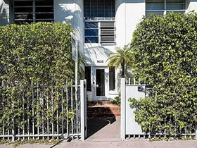 Apartamento a venda perto de Lincoln Road em South Beach - Miami Beach $524,000 