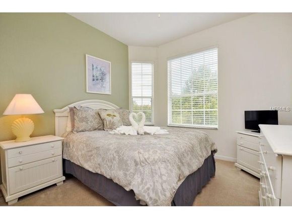 Apartamento Mobiliado em Orlando dentro Resort Condominio - tem administracao para fazer aluguel temporario - $170,000 