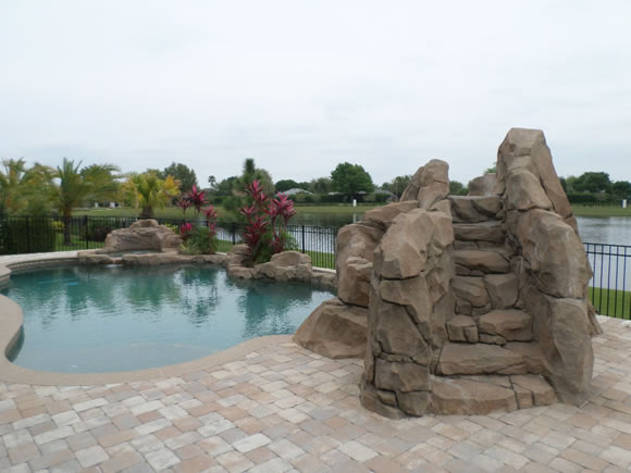 Casarao de Luxo com piscina em frente a lagoa - Dr.Philips - Orlando - $1,189,000 