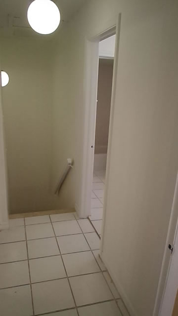 Casa de 2 Andares com Excelente Preço em Fort Pierce $59,000