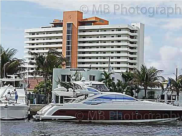 Bonito Apartamento em Miami $229,000