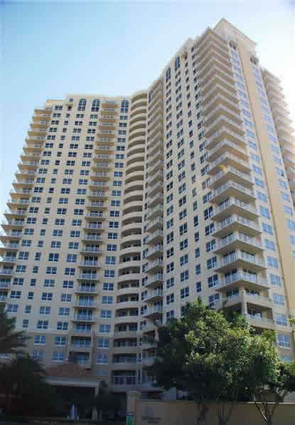 Apartamento 2/2 pertinho da praia - Aventura - Miami $425,500