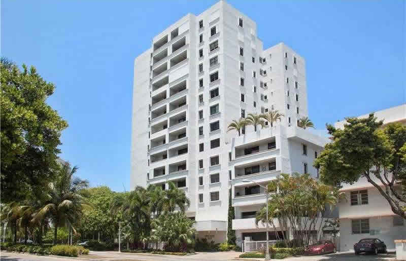 Apartamento com 2 quartos em South Beach - Miami $450,000