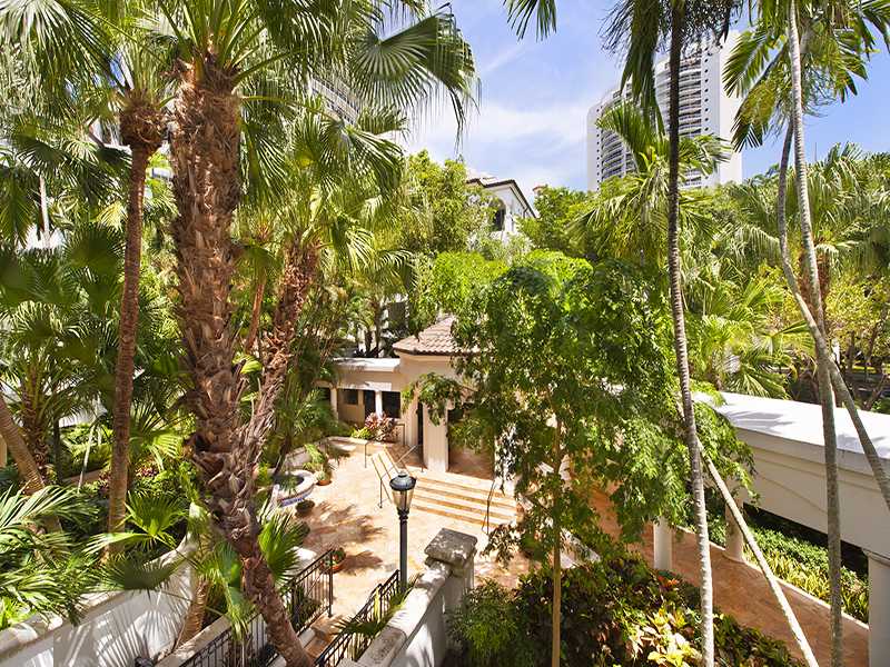 Apartamento de 2 quartos no famoso Williams Island - Aventura - Miami $425,000