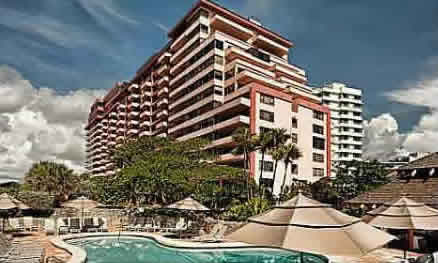 Apartamento 2 Quartos em frente a praia - Millionaires Row em Miami Beach $493,000