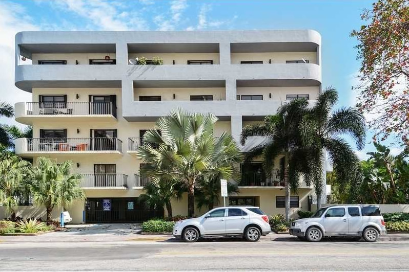 Apto. de 2 quartos no Lincoln Road - South Beach - Miami $389,000